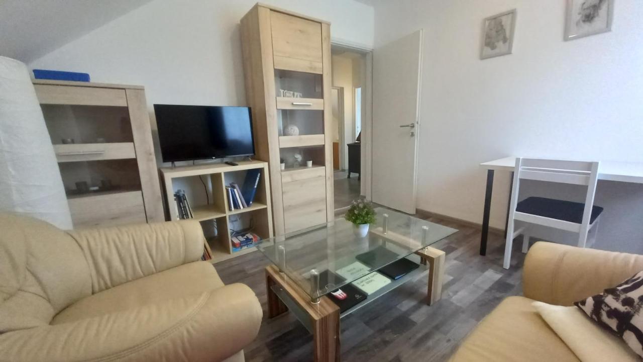 Keti Apartment Plaški Екстериор снимка