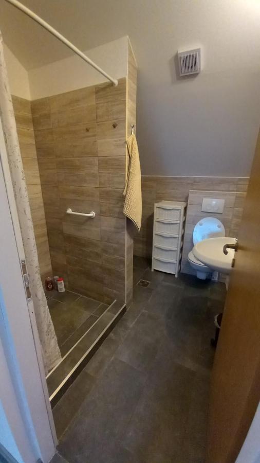 Keti Apartment Plaški Екстериор снимка