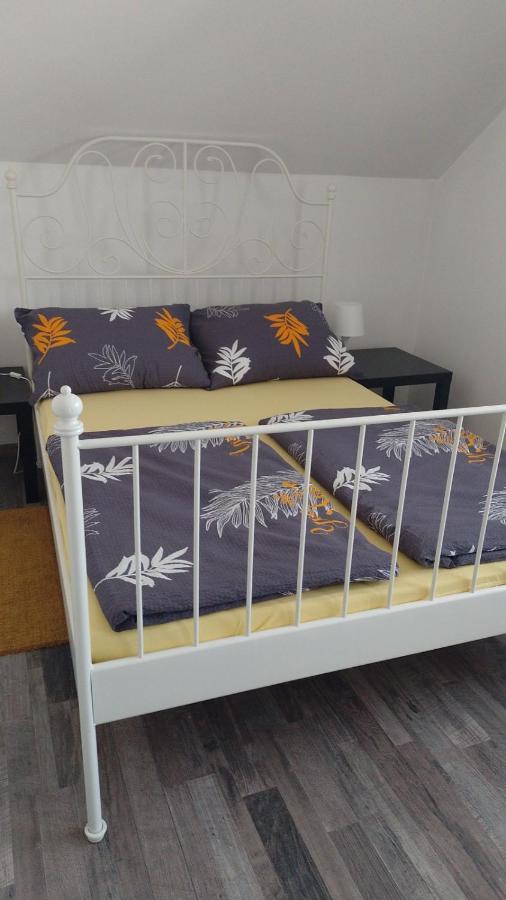 Keti Apartment Plaški Екстериор снимка