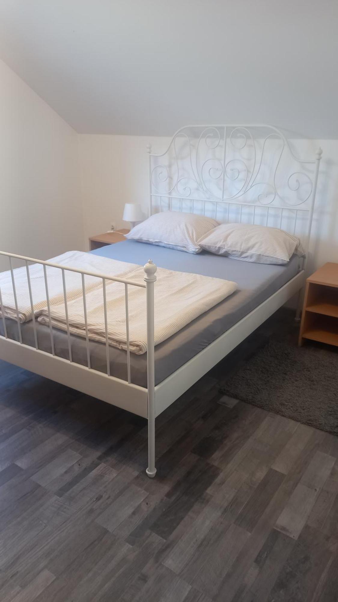 Keti Apartment Plaški Екстериор снимка