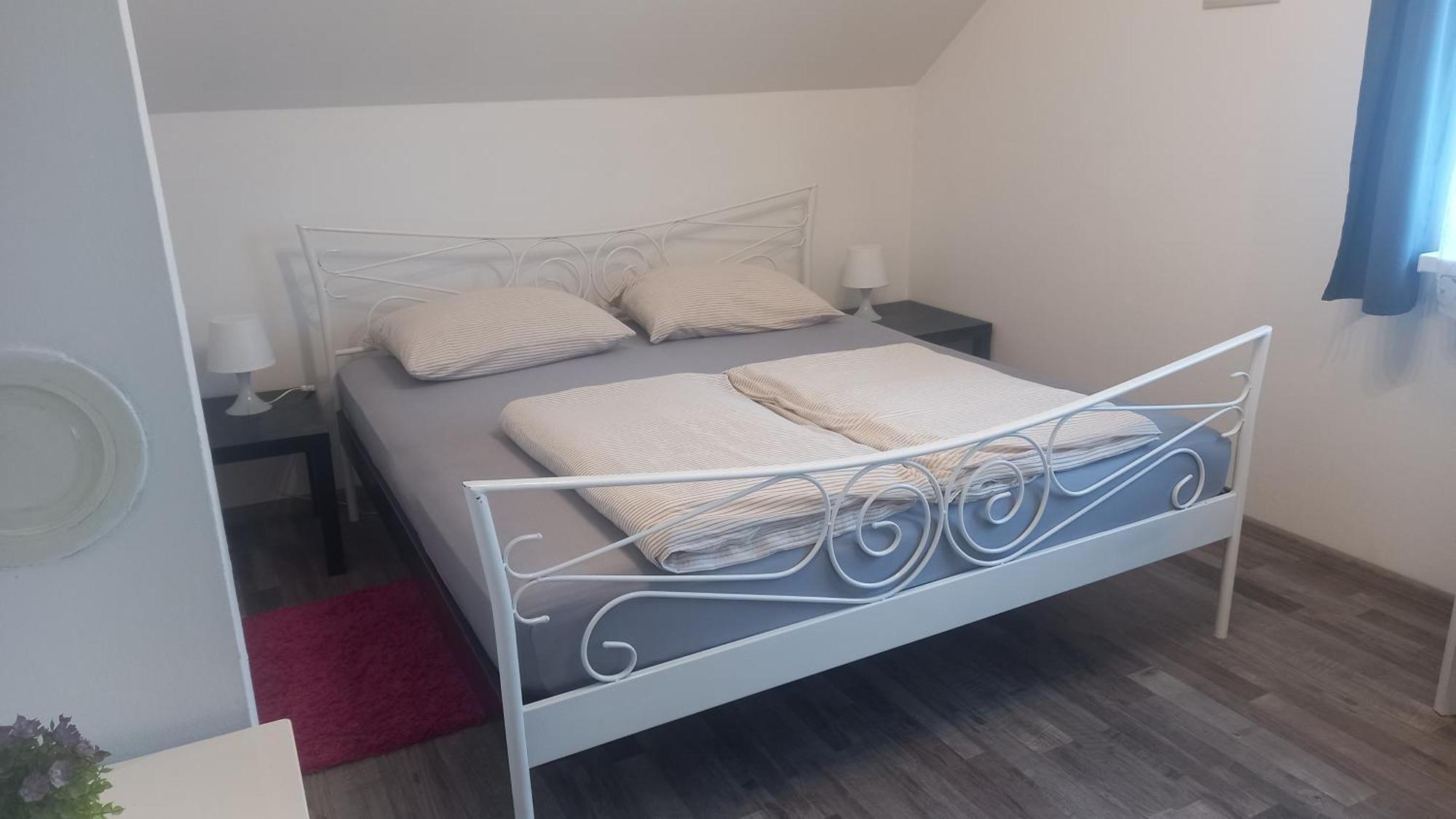 Keti Apartment Plaški Стая снимка